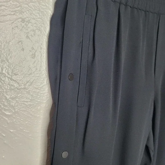 A.L.C. Womens Size 4 sm Black Pants slacks Side snap Button Up Pockets stretch